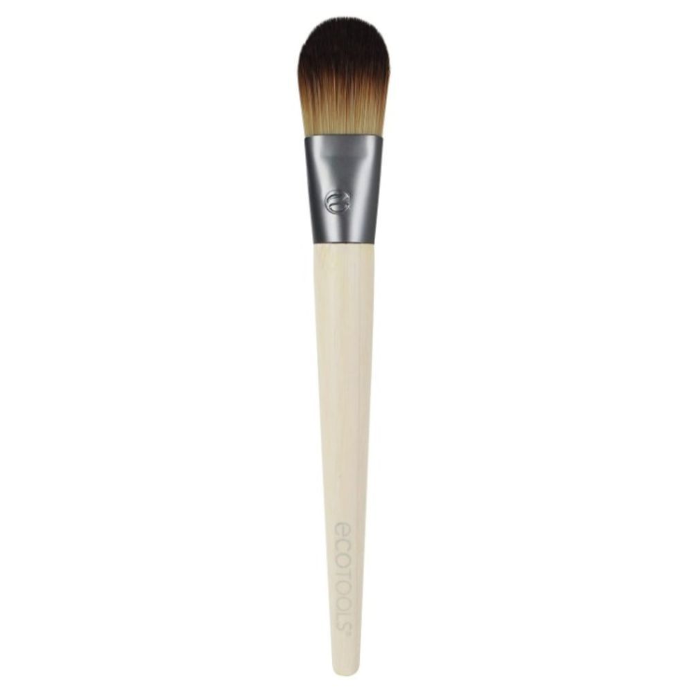 11 Makeup Brushes That Will Give You the Best Liquid Foundation Look